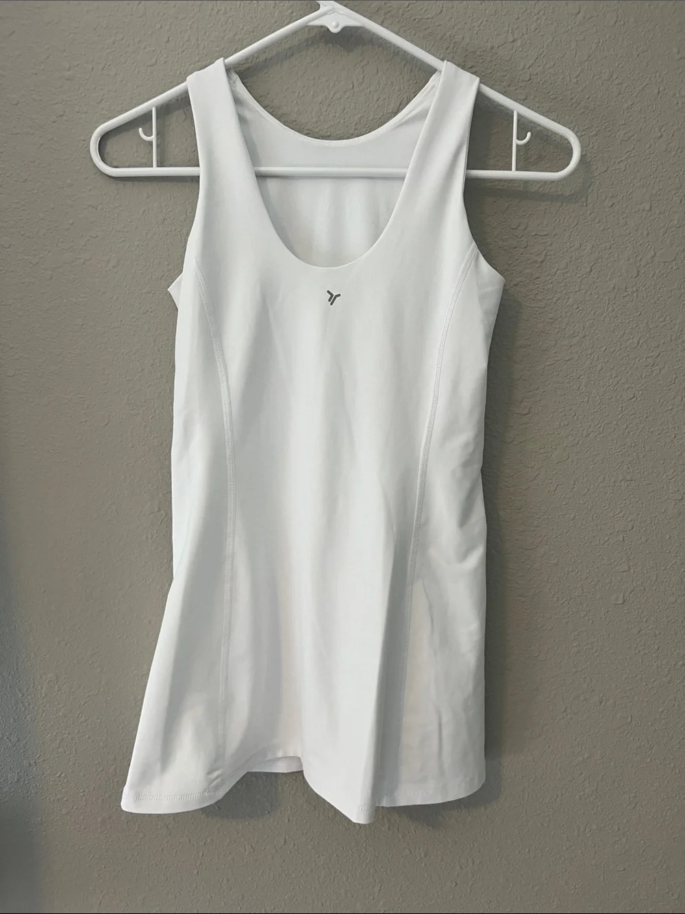 Old Navy White Sleeveless A-Line Dress girls size 10/12 with built in shorts